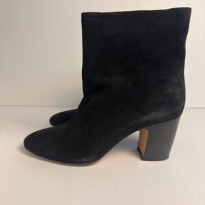 Vince ‘Dryden’ Black Suede Block Heel Ankle Boots. Size 10